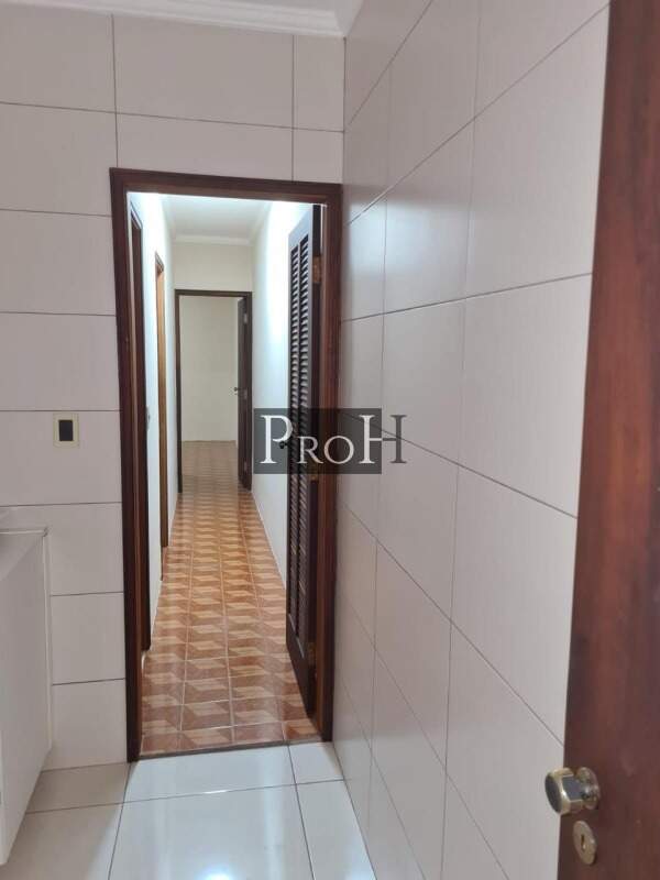 Casa à venda com 2 quartos, 161m² - Foto 6