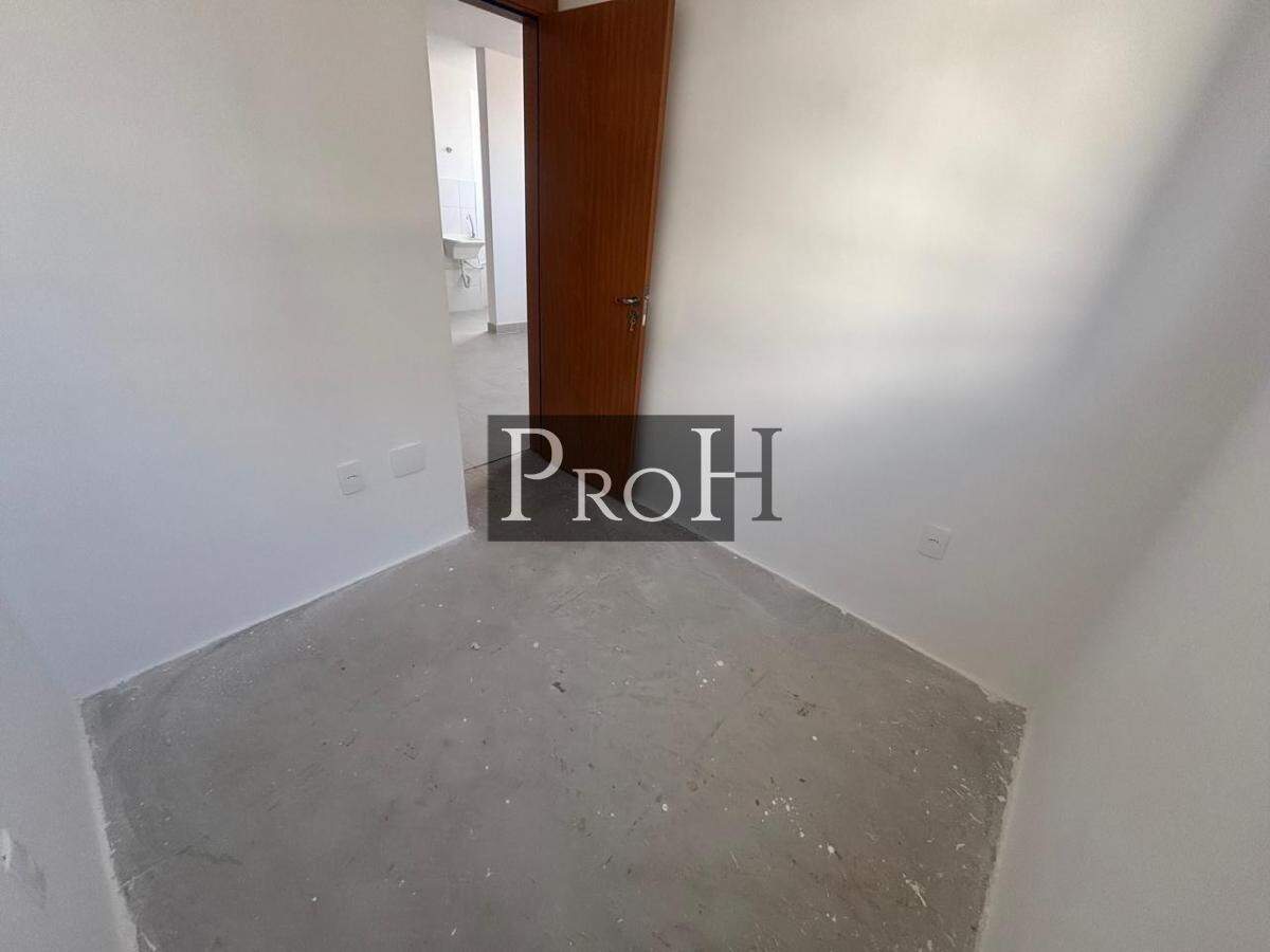 Apartamento para alugar com 2 quartos, 36m² - Foto 6