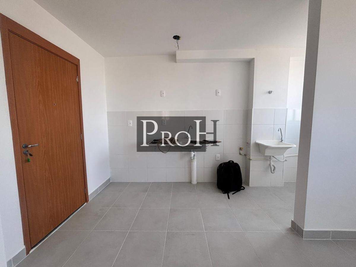 Apartamento para alugar com 2 quartos, 36m² - Foto 3
