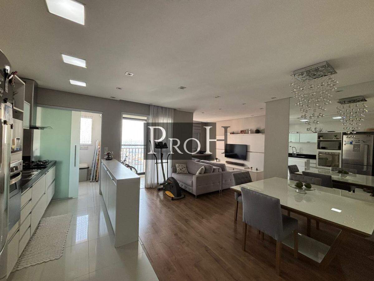 Apartamento à venda com 3 quartos, 72m² - Foto 1