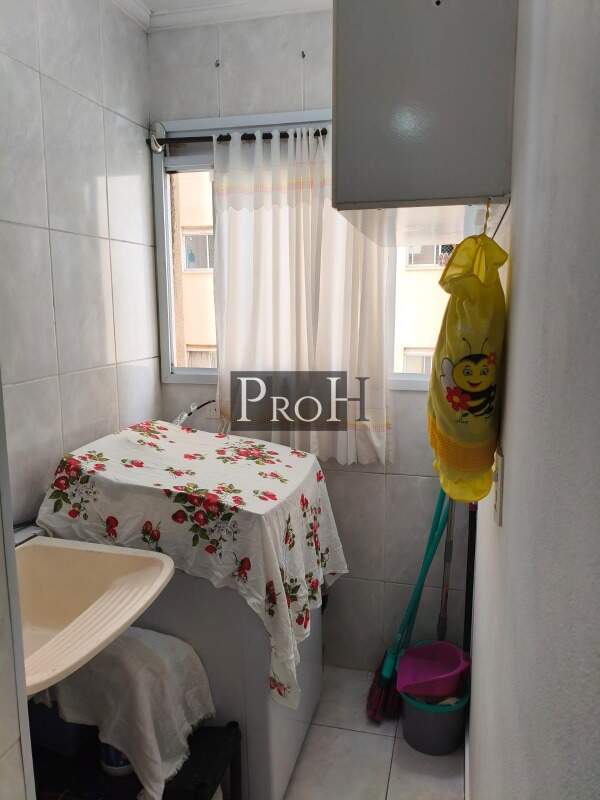 Apartamento à venda com 2 quartos, 48m² - Foto 11