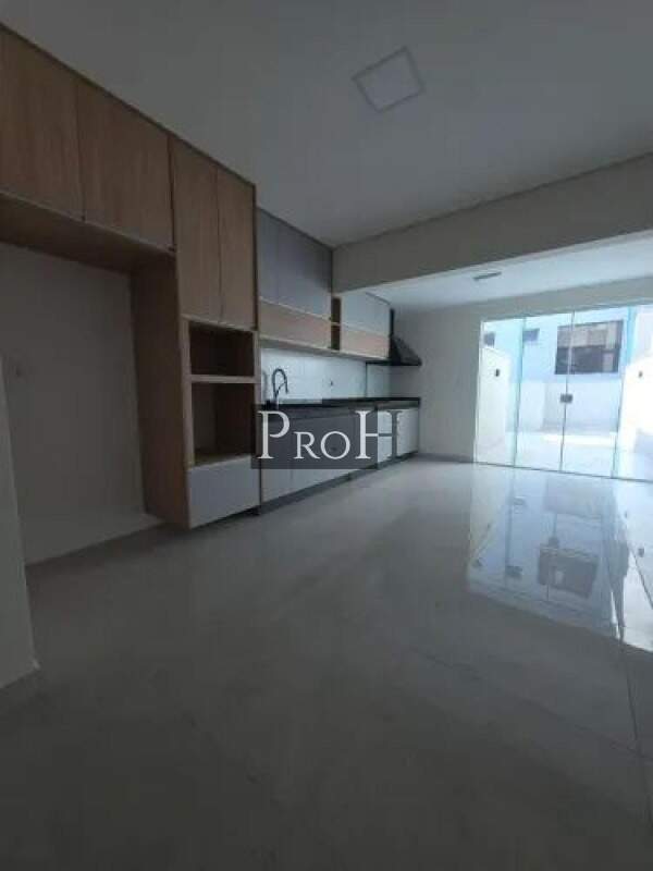 Sobrado à venda com 3 quartos, 140m² - Foto 3