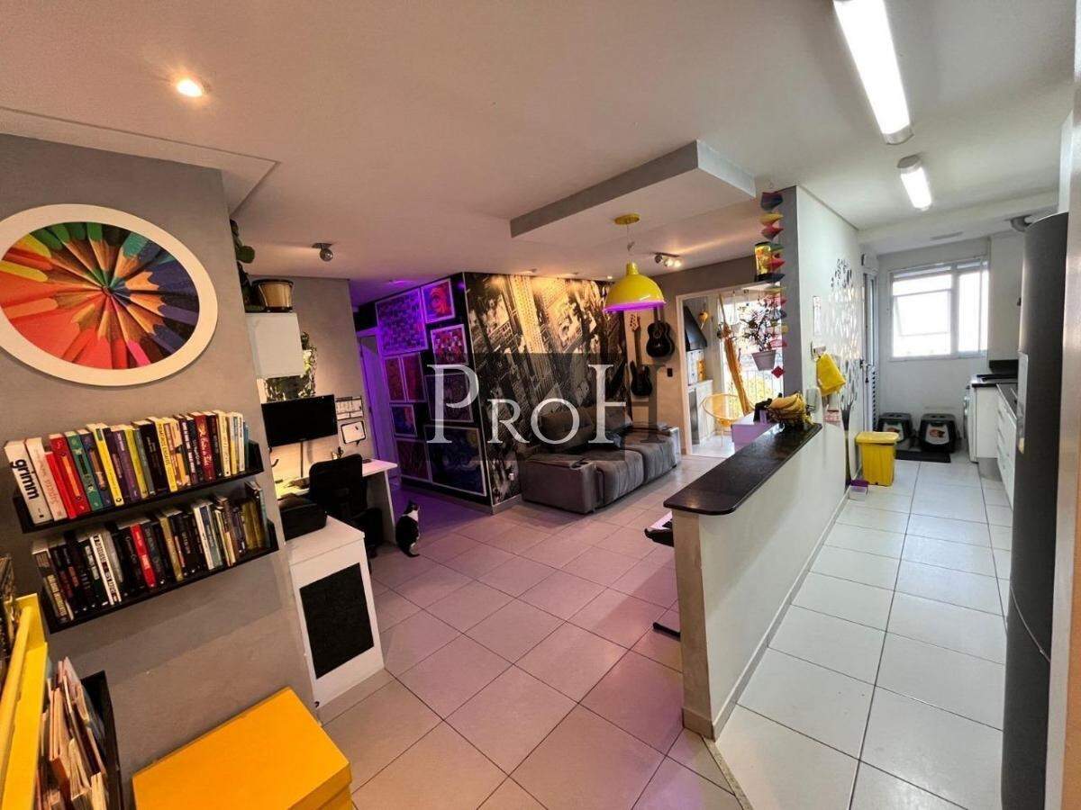 Apartamento para alugar com 2 quartos, 68m² - Foto 12
