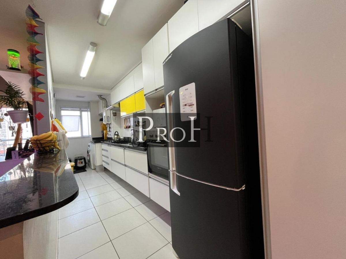 Apartamento para alugar com 2 quartos, 68m² - Foto 16