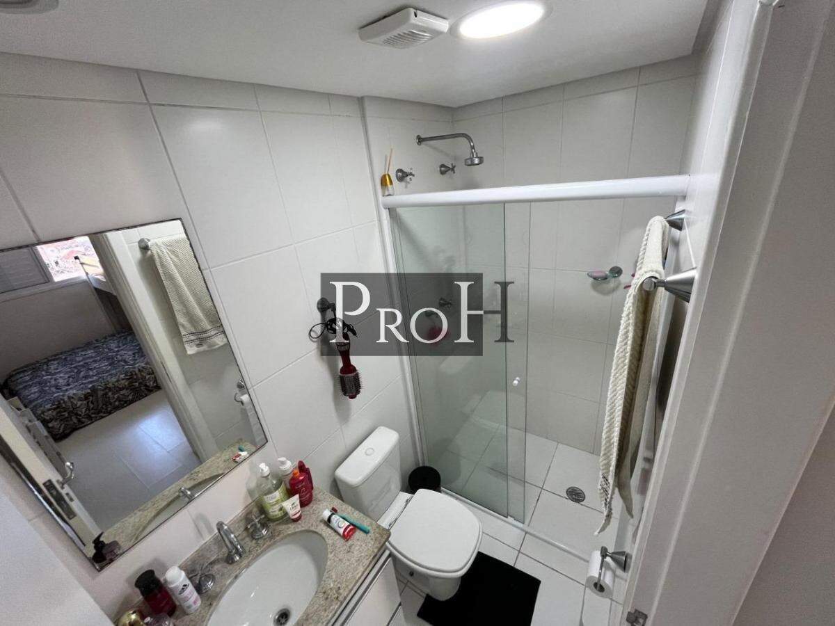Apartamento para alugar com 2 quartos, 68m² - Foto 28