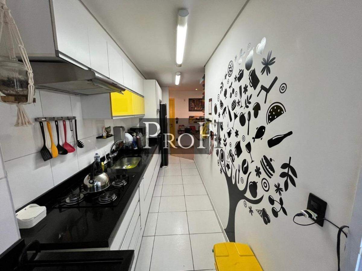 Apartamento para alugar com 2 quartos, 68m² - Foto 14
