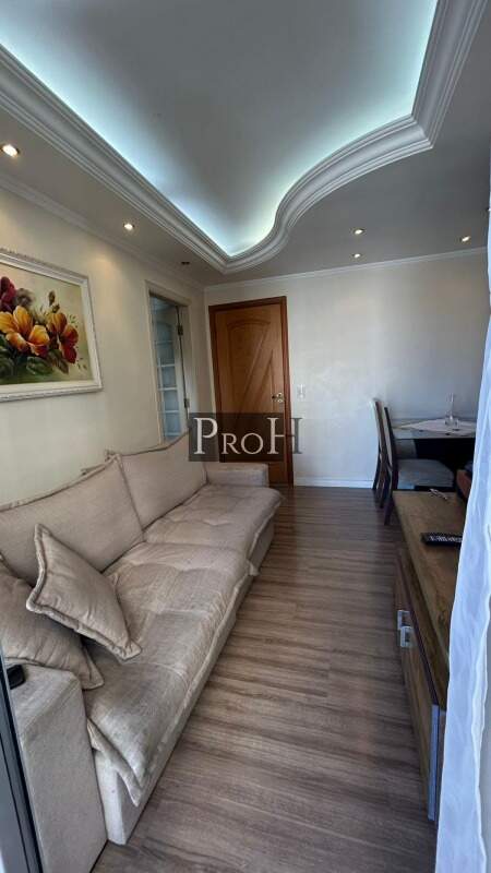 Apartamento à venda com 2 quartos, 47m² - Foto 2