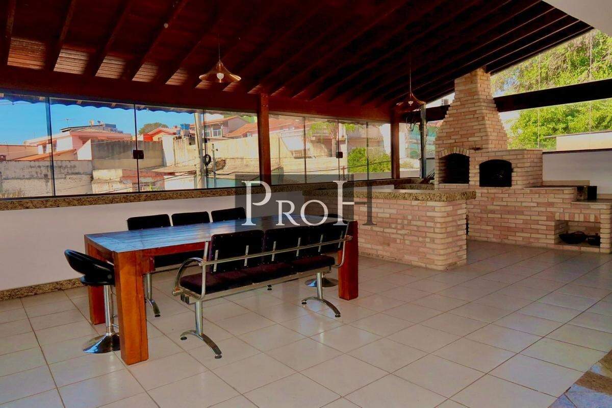 Sobrado à venda com 3 quartos, 700m² - Foto 14