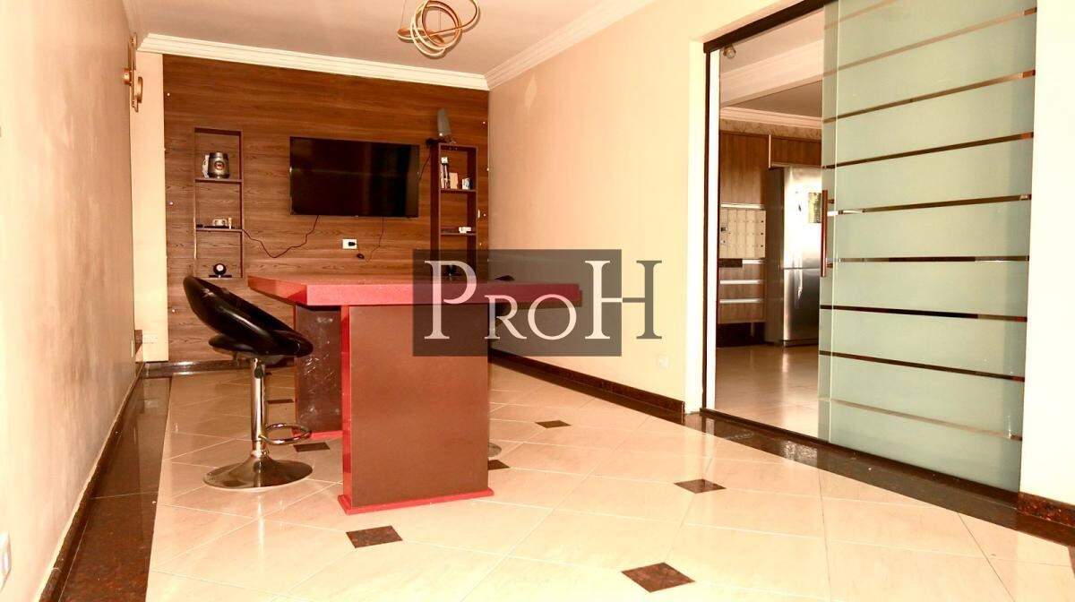 Sobrado à venda com 3 quartos, 700m² - Foto 9