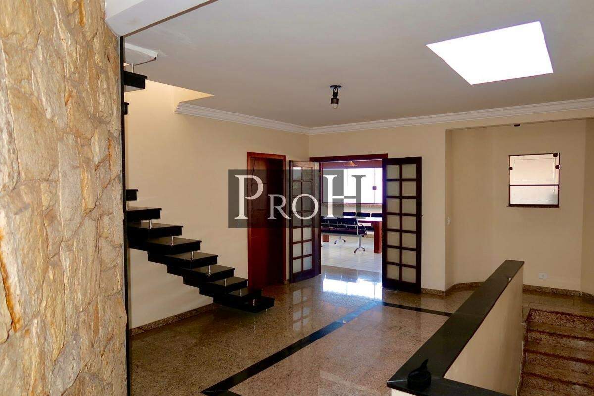 Sobrado à venda com 3 quartos, 700m² - Foto 20