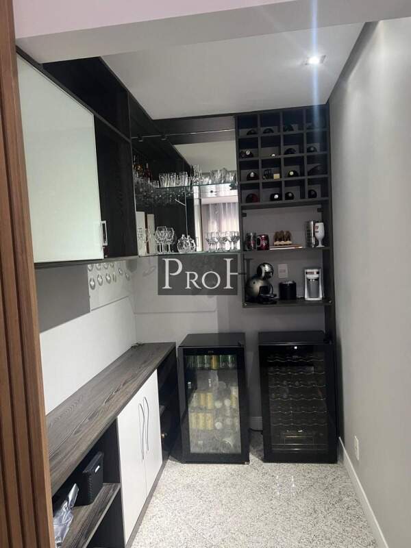 Apartamento à venda com 4 quartos, 180m² - Foto 5