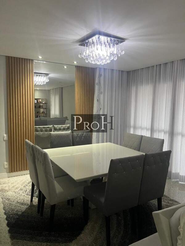 Apartamento à venda com 4 quartos, 180m² - Foto 2