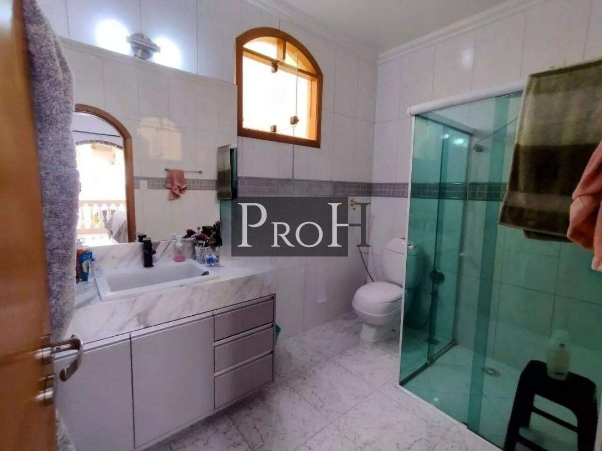 Sobrado à venda com 4 quartos, 478m² - Foto 12