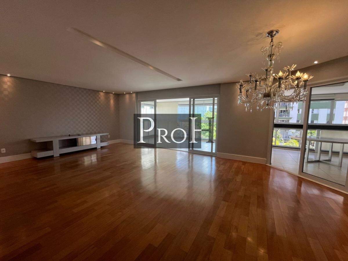 Apartamento, 4 quartos, 243 m² - Foto 1