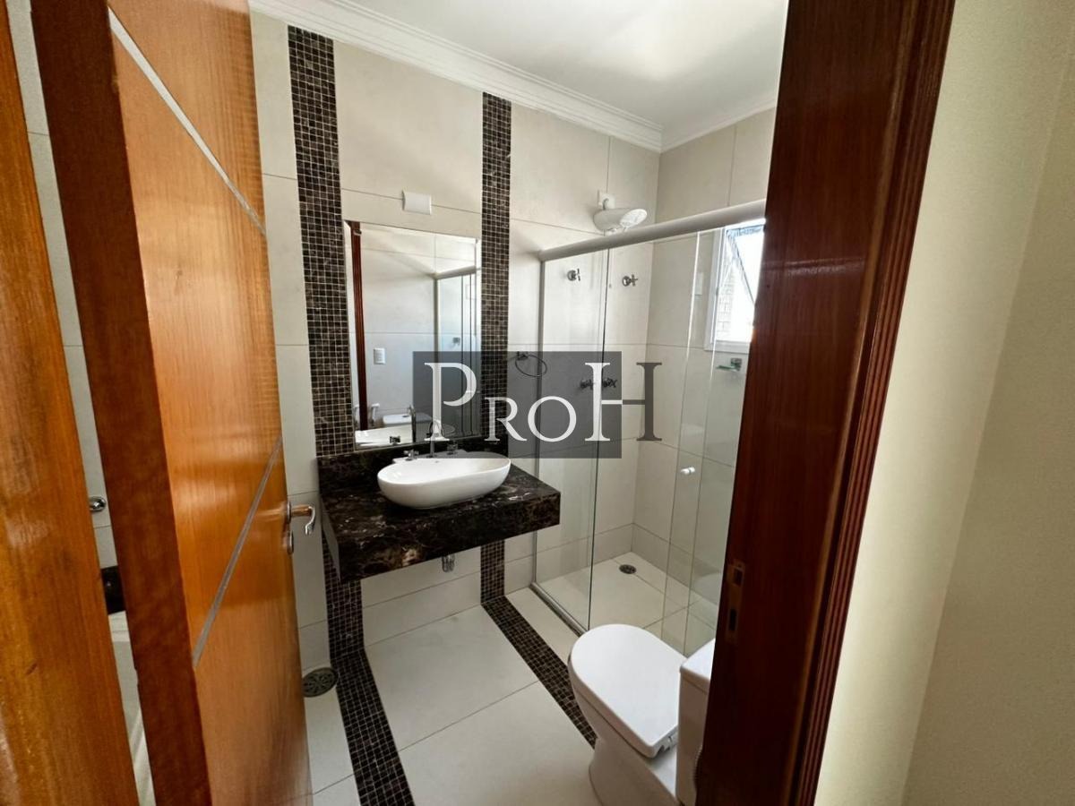 Casa, 6 quartos, 205 m² - Foto 19