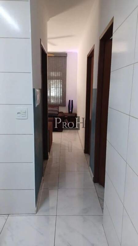 Casa à venda com 2 quartos, 145m² - Foto 9