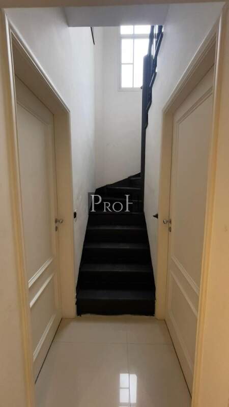 Sobrado à venda com 3 quartos, 220m² - Foto 11