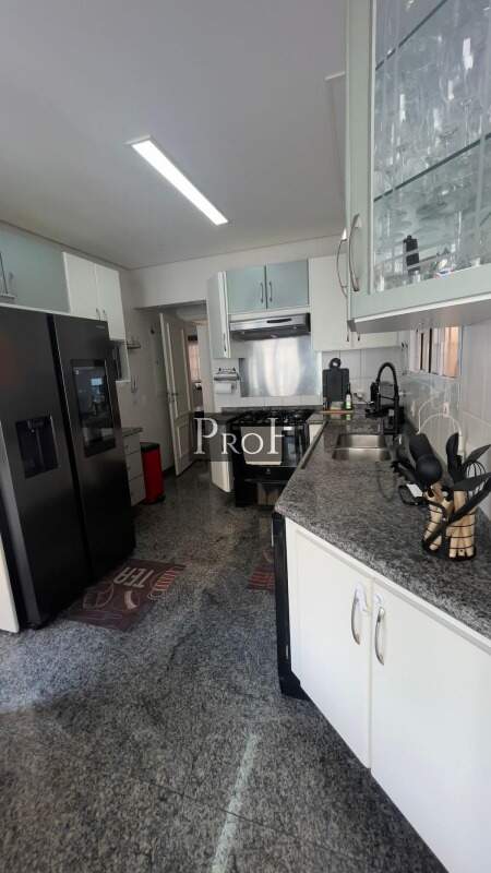 Sobrado à venda com 3 quartos, 220m² - Foto 5
