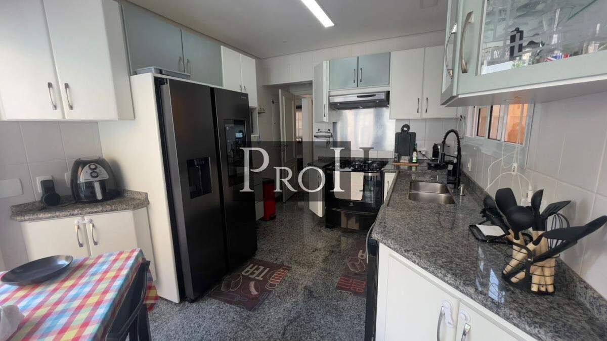 Sobrado à venda com 3 quartos, 220m² - Foto 6