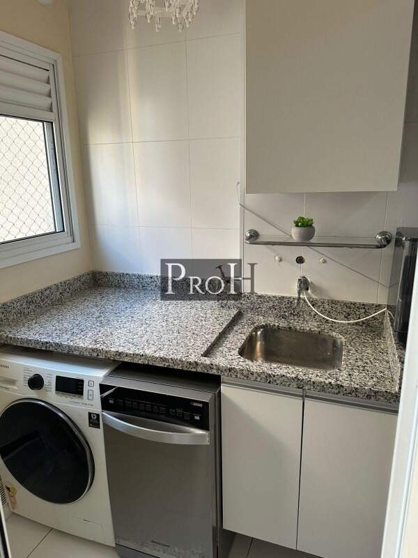 Apartamento à venda com 2 quartos, 62m² - Foto 11