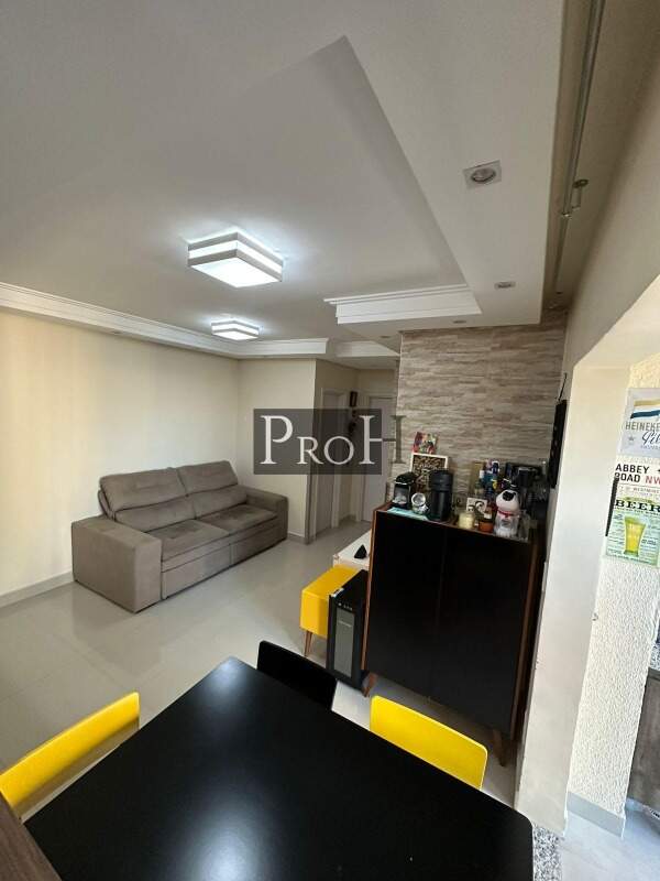 Apartamento à venda com 2 quartos, 62m² - Foto 5