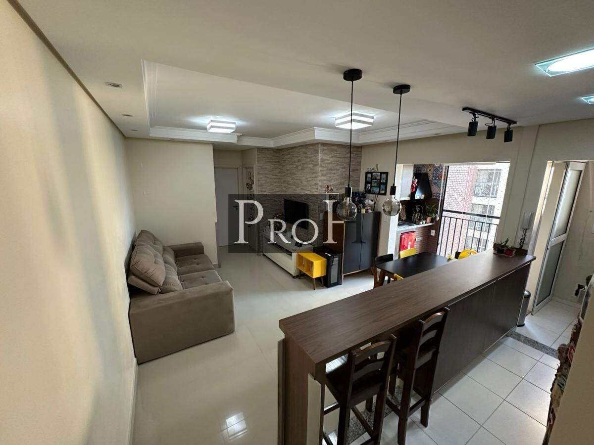 Apartamento à venda com 2 quartos, 62m² - Foto 2