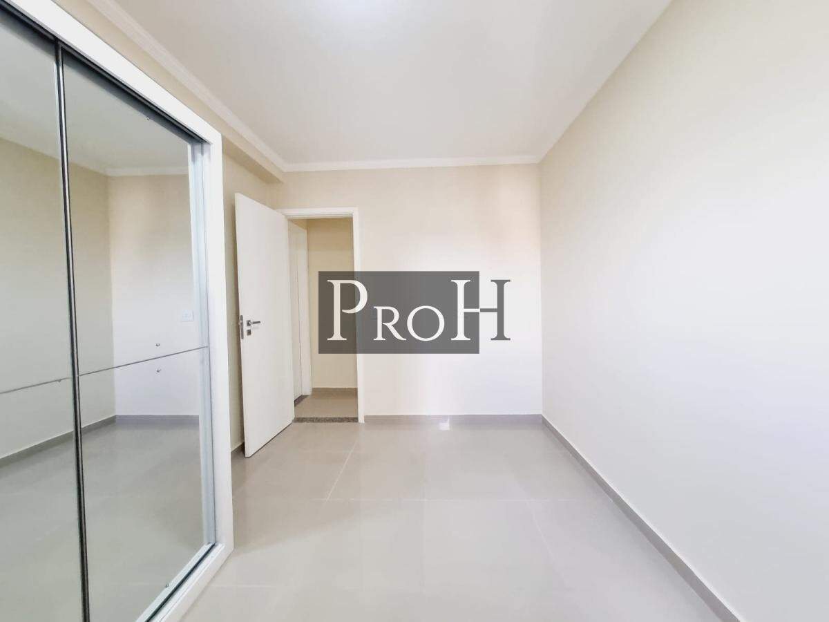 Apartamento para alugar com 2 quartos, 65m² - Foto 11