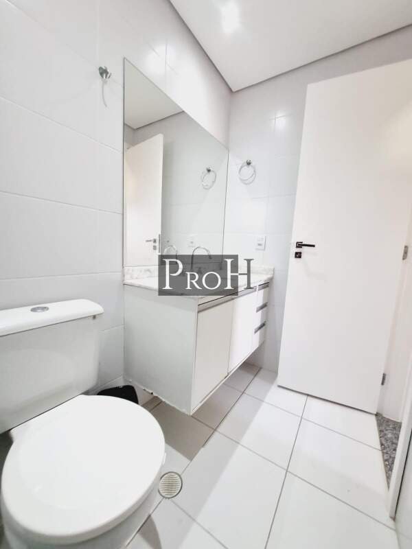 Apartamento para alugar com 2 quartos, 65m² - Foto 16