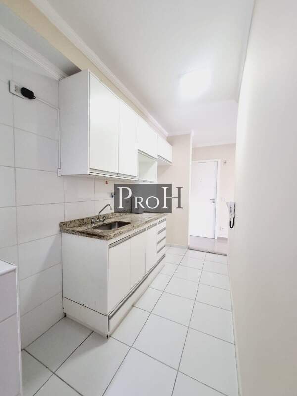 Apartamento para alugar com 2 quartos, 65m² - Foto 7
