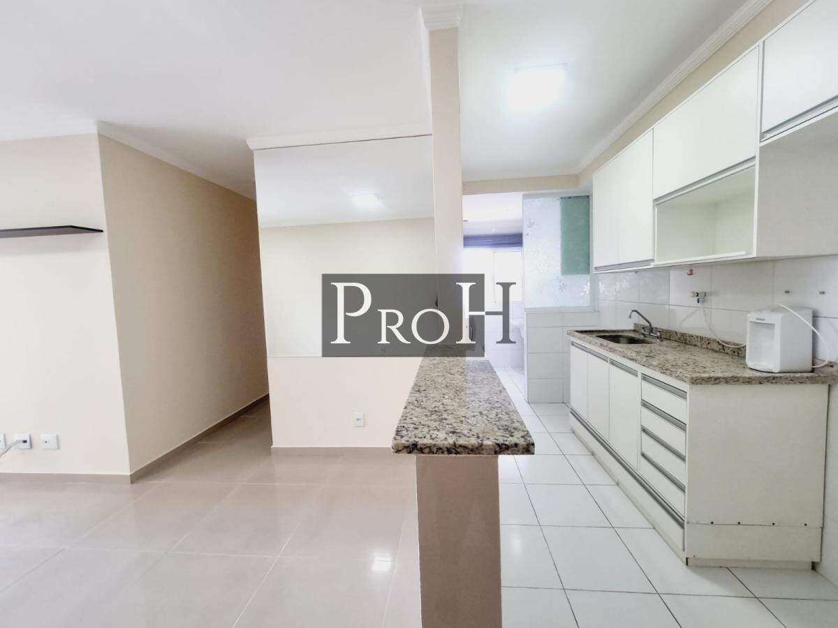 Apartamento para alugar com 2 quartos, 65m² - Foto 4