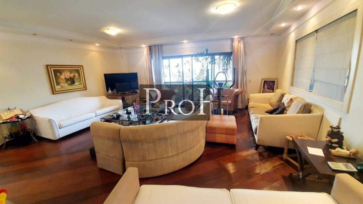 Apartamento à venda com 4 quartos, 235m² - Foto 4