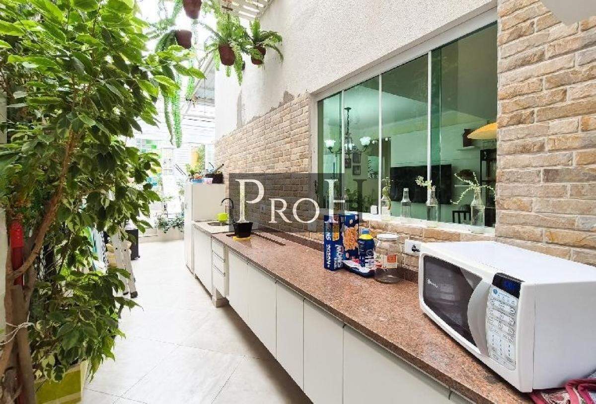 Sobrado para alugar com 3 quartos, 180m² - Foto 18