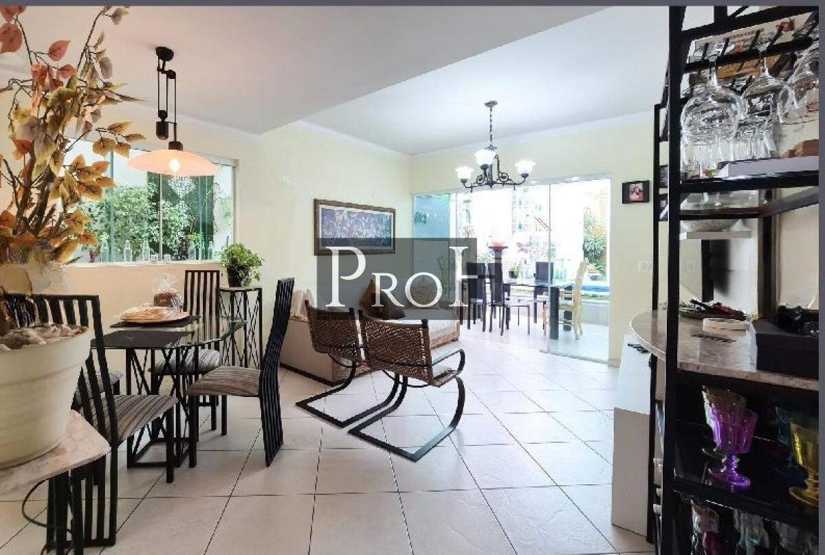 Sobrado para alugar com 3 quartos, 180m² - Foto 4
