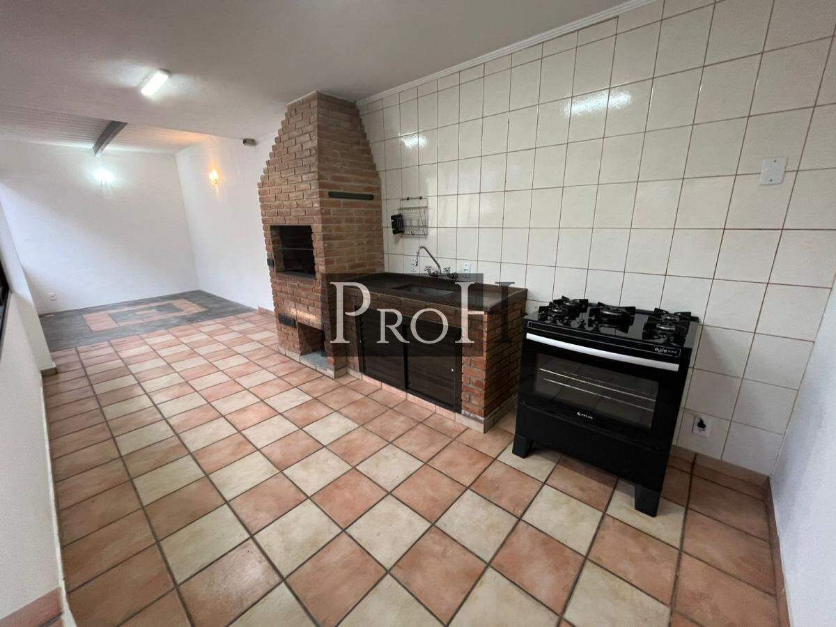 Sobrado para alugar com 3 quartos, 240m² - Foto 23