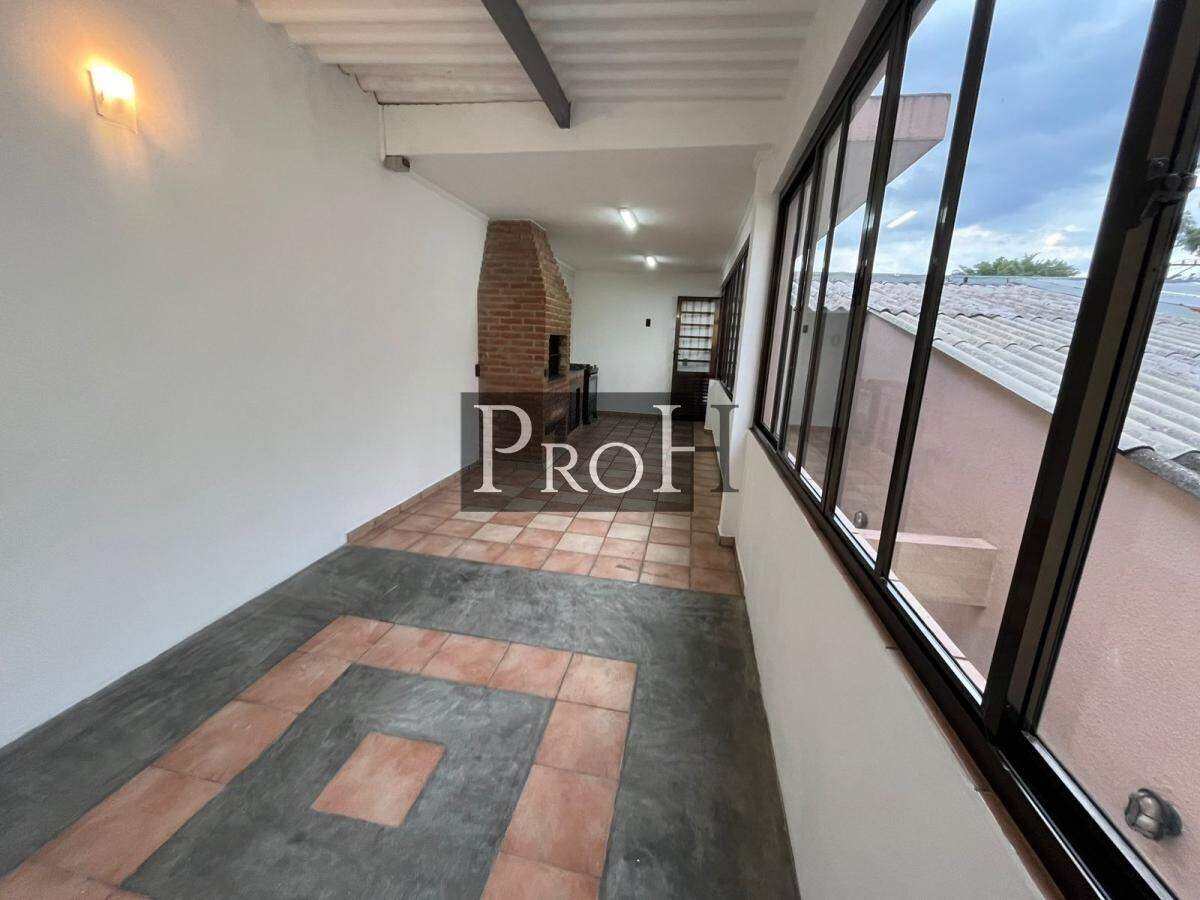Sobrado para alugar com 3 quartos, 240m² - Foto 24