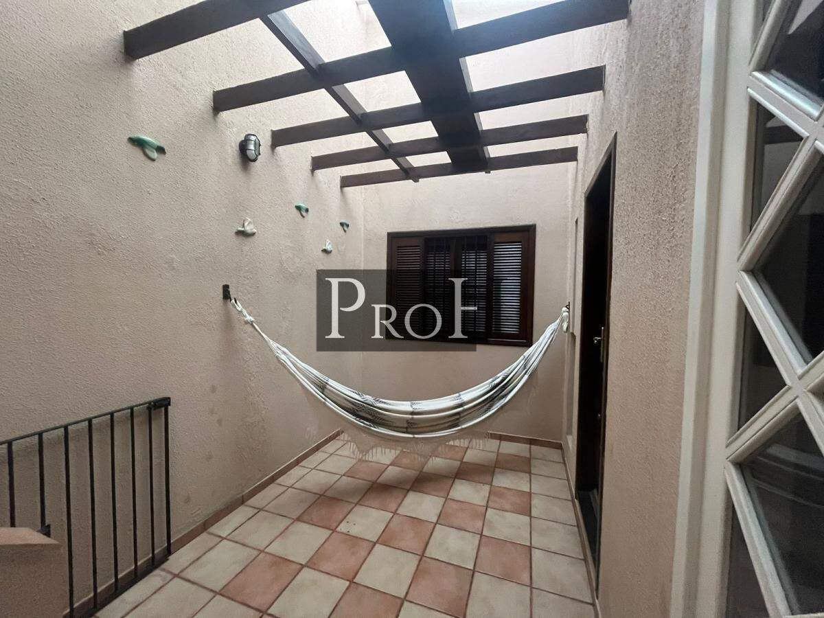 Sobrado para alugar com 3 quartos, 240m² - Foto 28