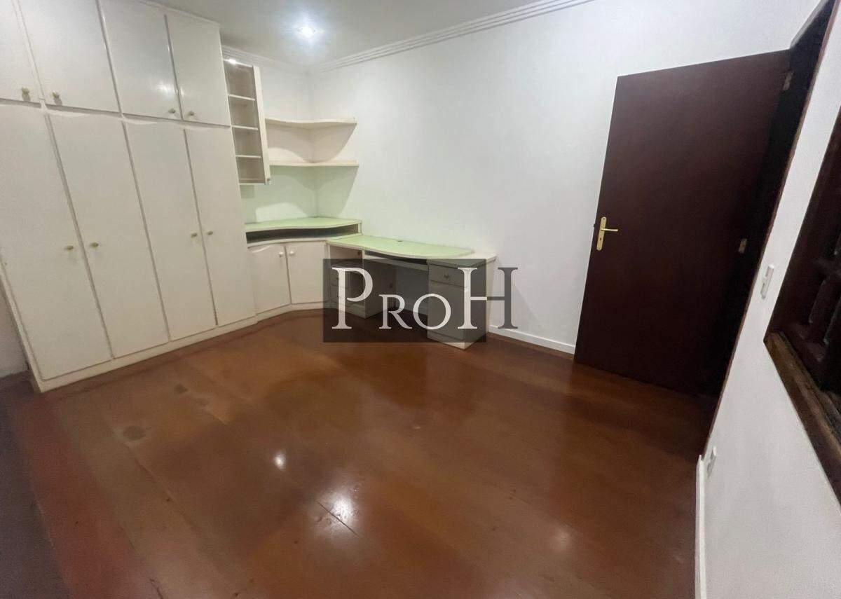 Sobrado para alugar com 3 quartos, 240m² - Foto 9
