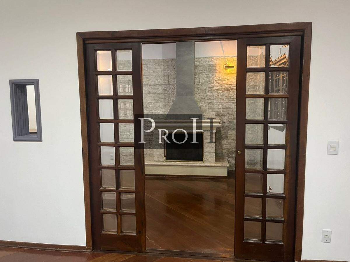 Sobrado para alugar com 3 quartos, 240m² - Foto 3
