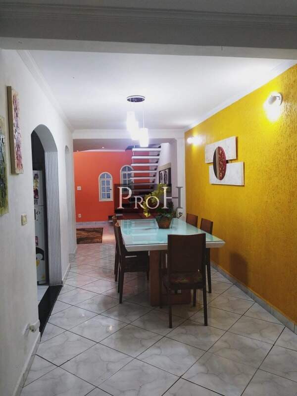 Sobrado, 3 quartos, 270 m² - Foto 5
