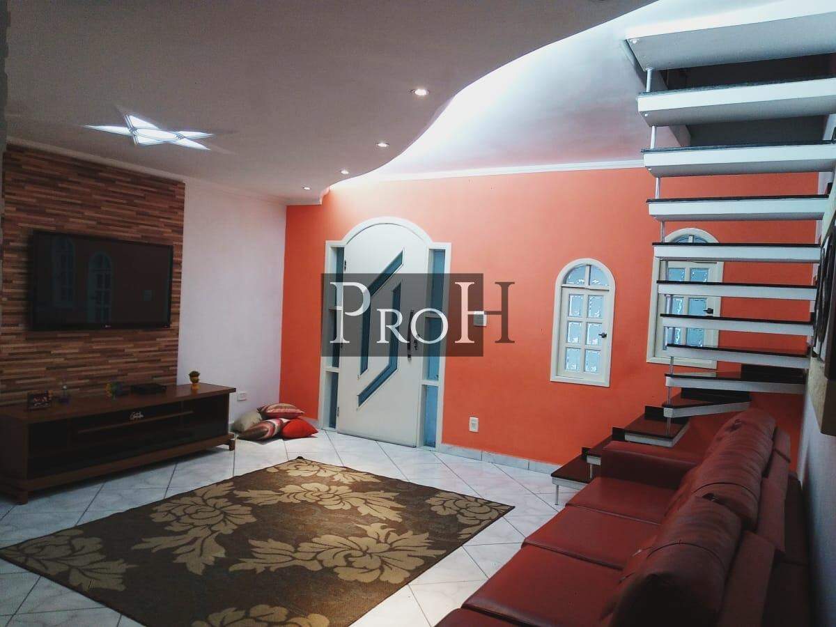 Sobrado, 3 quartos, 270 m² - Foto 1