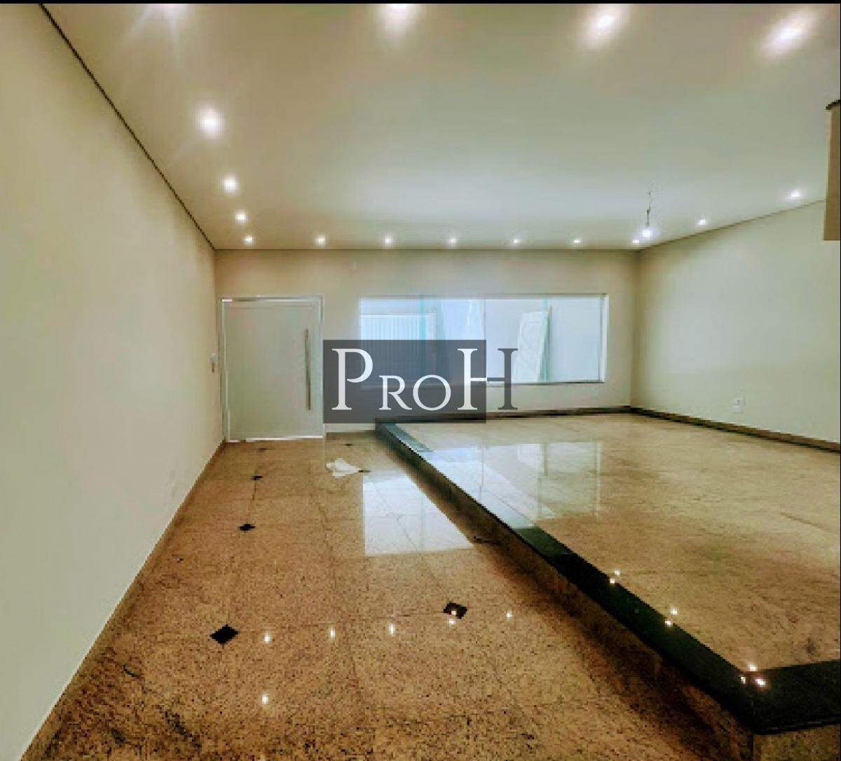 Sobrado, 4 quartos, 359 m² - Foto 1