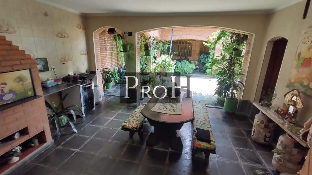 Sobrado, 3 quartos, 882 m² - Foto 26