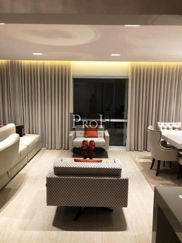 Apartamento, 3 quartos, 242 m² - Foto 4