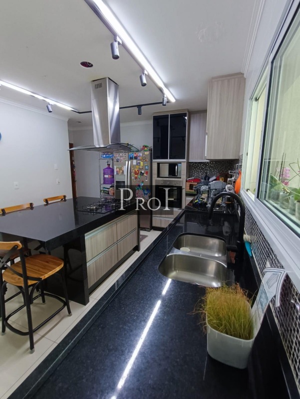 Casa, 3 quartos, 210 m² - Foto 7