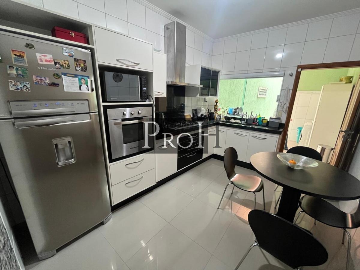 Casa, 3 quartos, 147 m² - Foto 8