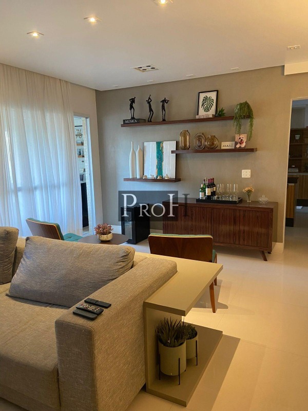 Apartamento, 3 quartos, 144 m² - Foto 2
