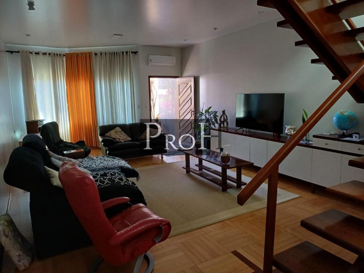 Sobrado, 3 quartos, 300 m² - Foto 1