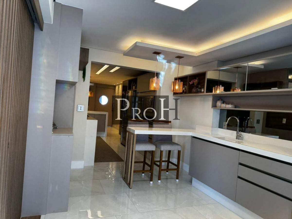 Apartamento, 3 quartos, 325 m² - Foto 5
