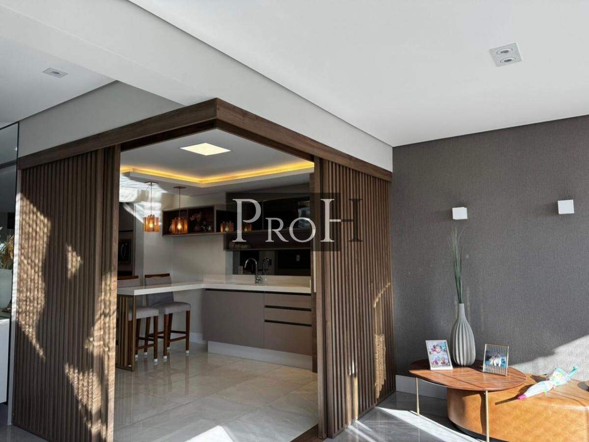 Apartamento, 3 quartos, 325 m² - Foto 2