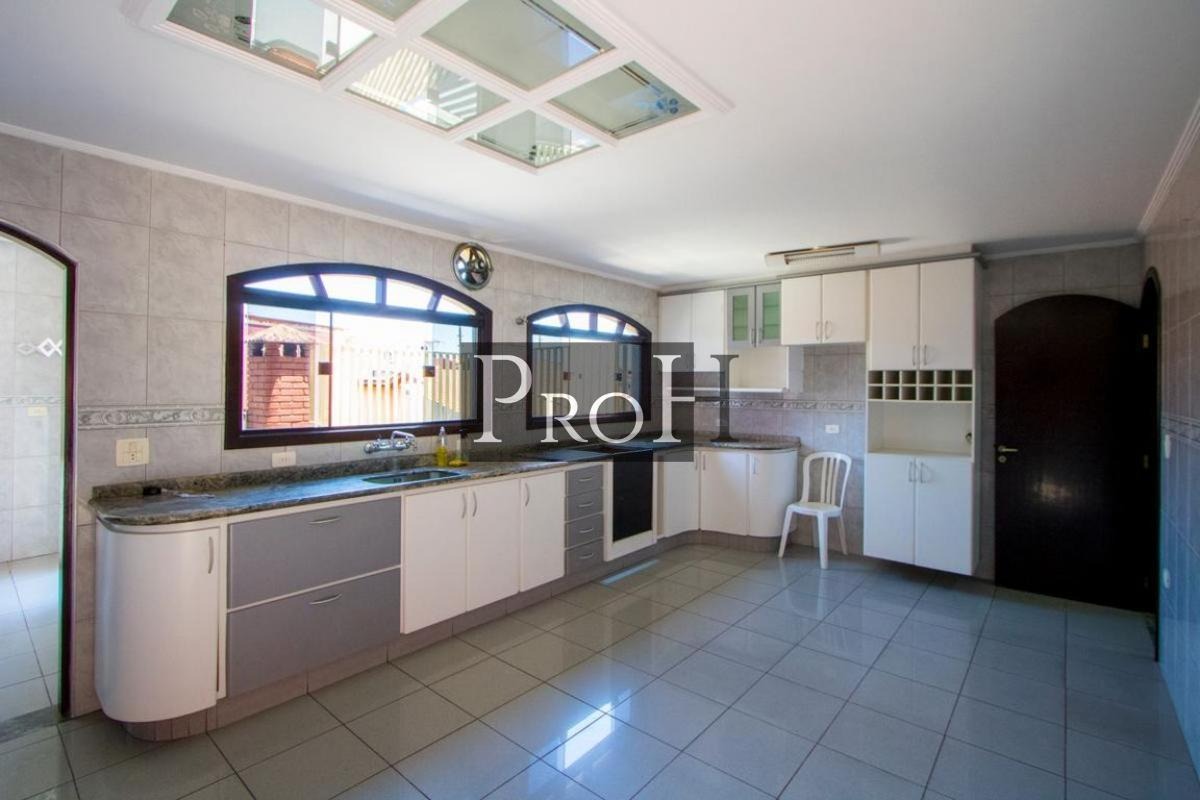 Sobrado, 3 quartos, 262 m² - Foto 3